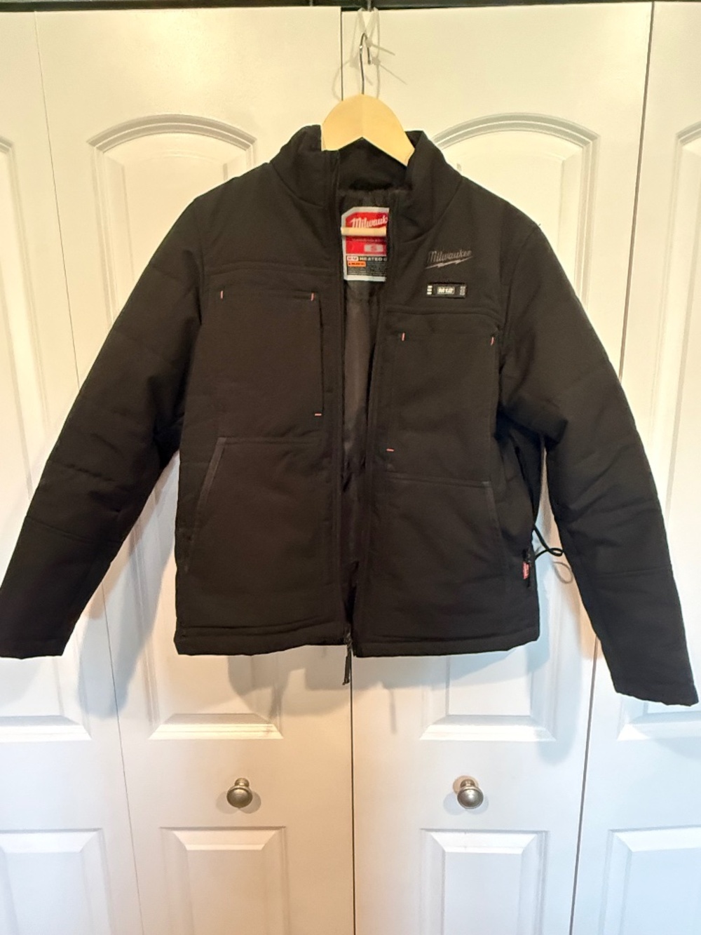 Milwaukee M12 Women's Heated Jacket with upgraded battery